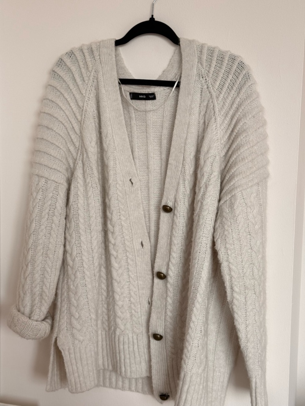 Mango Cream Cable-Knit Button Cardigan